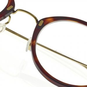 Zoom-MH1-C18-1831-1-haut-